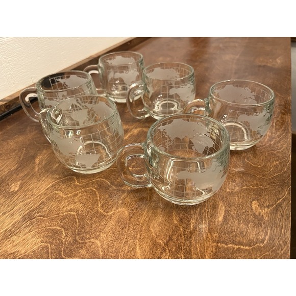Set of 6 vintage 1970s Nestlé Nescafé glass world globe mugs